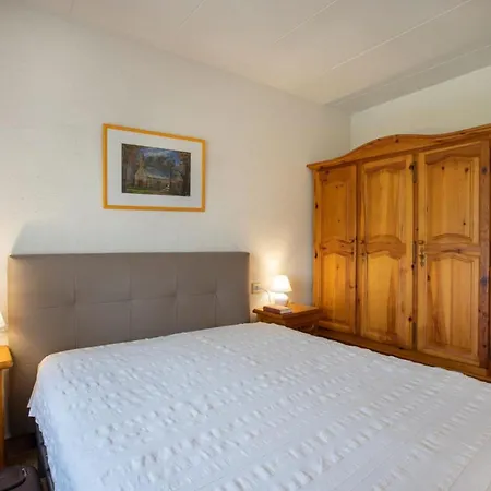 Holiday home Casita En Empuriabrava Jardin Girona